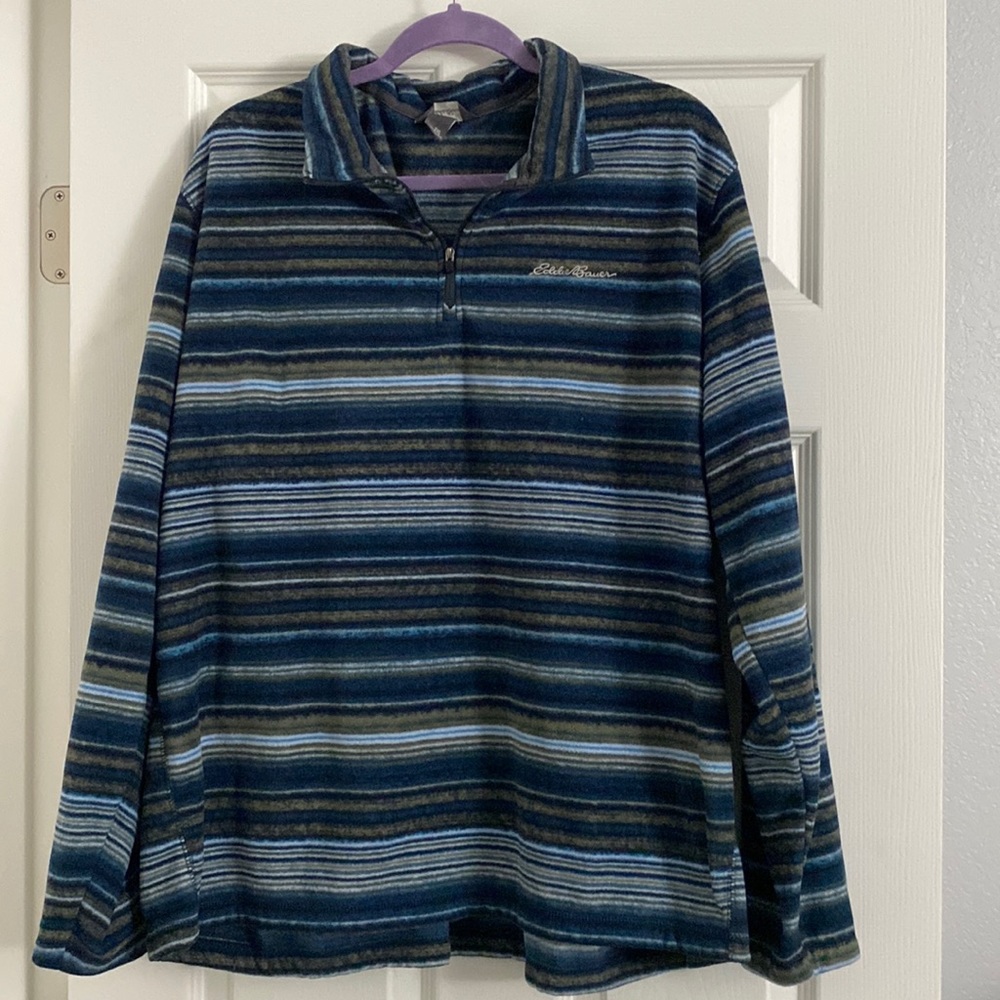 Eddie Bauer Half Zip sweatshirt
